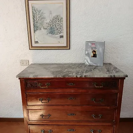 Apartment La Dimora Dell'artista *